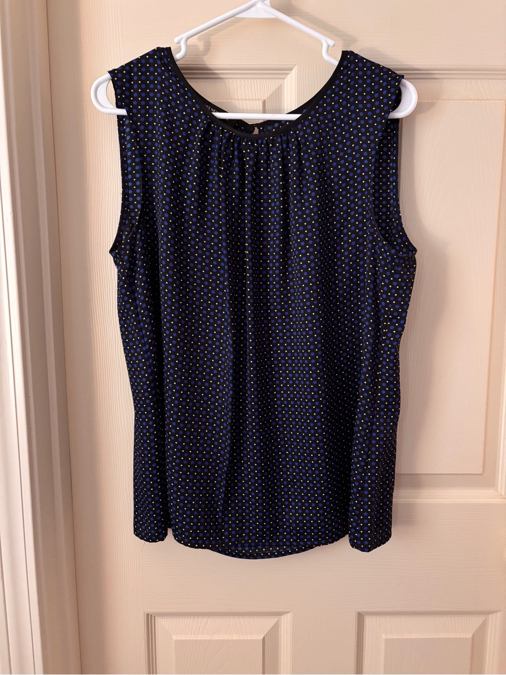 Jones New York Navy Polka Dot Sleeveless Camisole